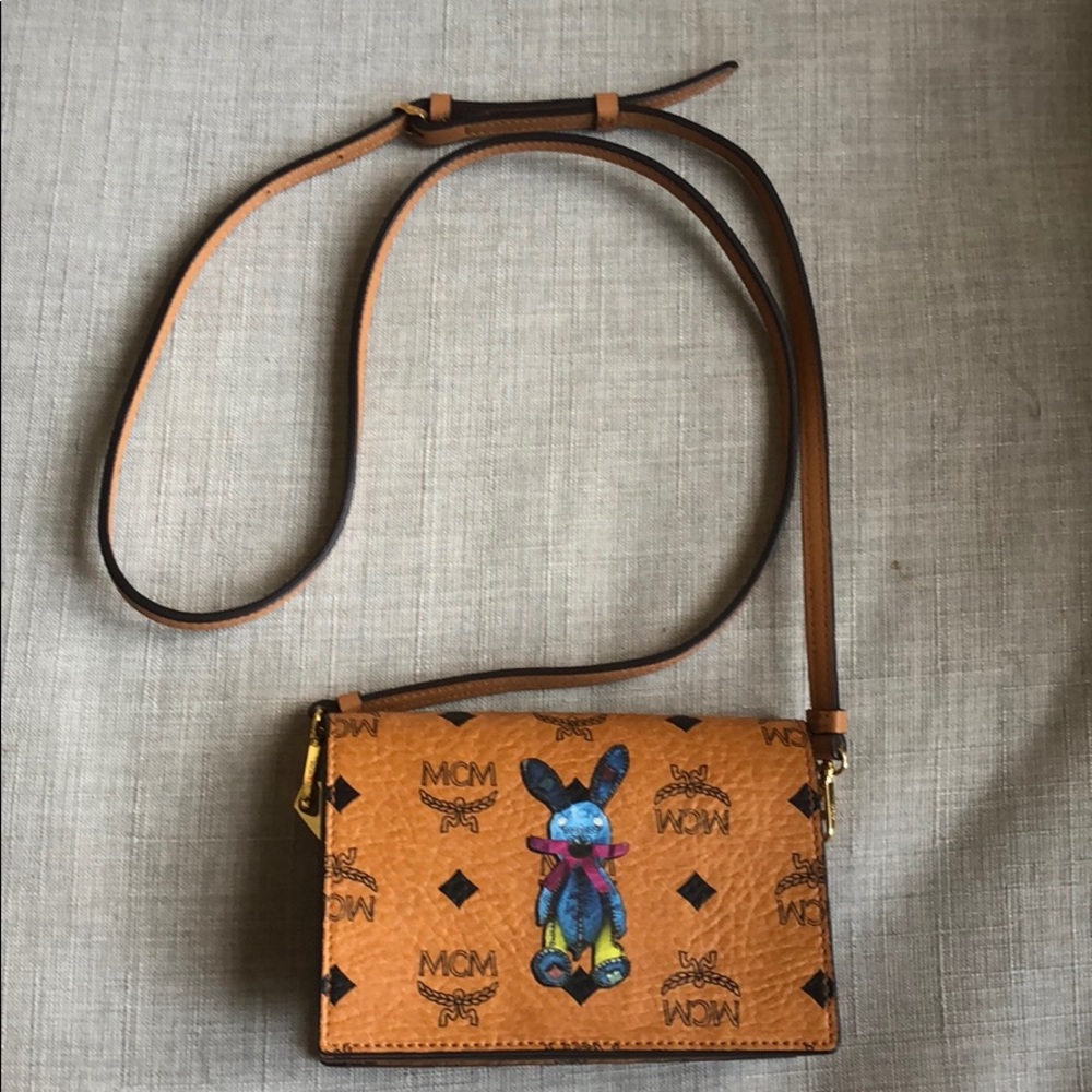 MCM BUNNY CROSSBODY